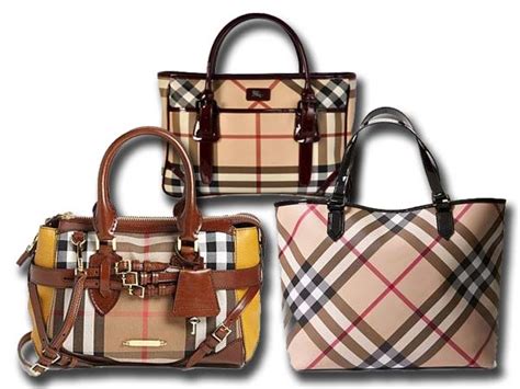 burberry bolso de temporada.